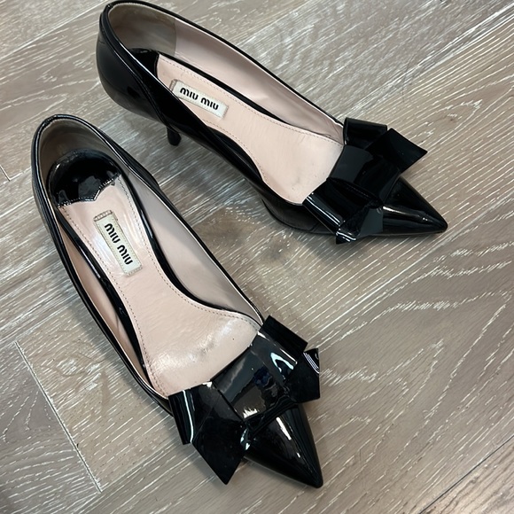 Black patent miu miu bow pump size 39 - Picture 4 of 4